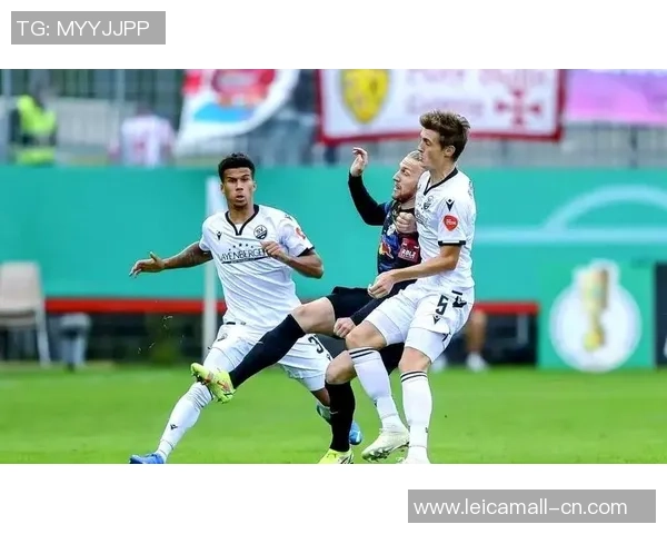 德乙精彩对决桑德豪森迎战杜伊斯堡全力争胜展现实力 德乙精彩对决桑德豪森迎战杜伊斯堡全力争胜展现实力